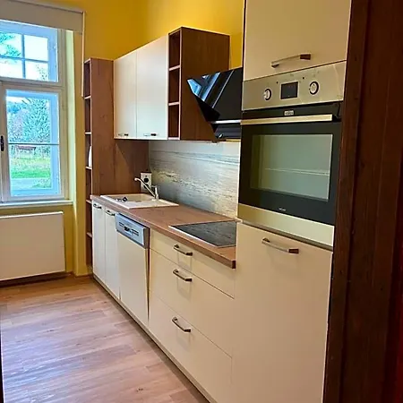 Zeilinger Bed & Breakfast 3*